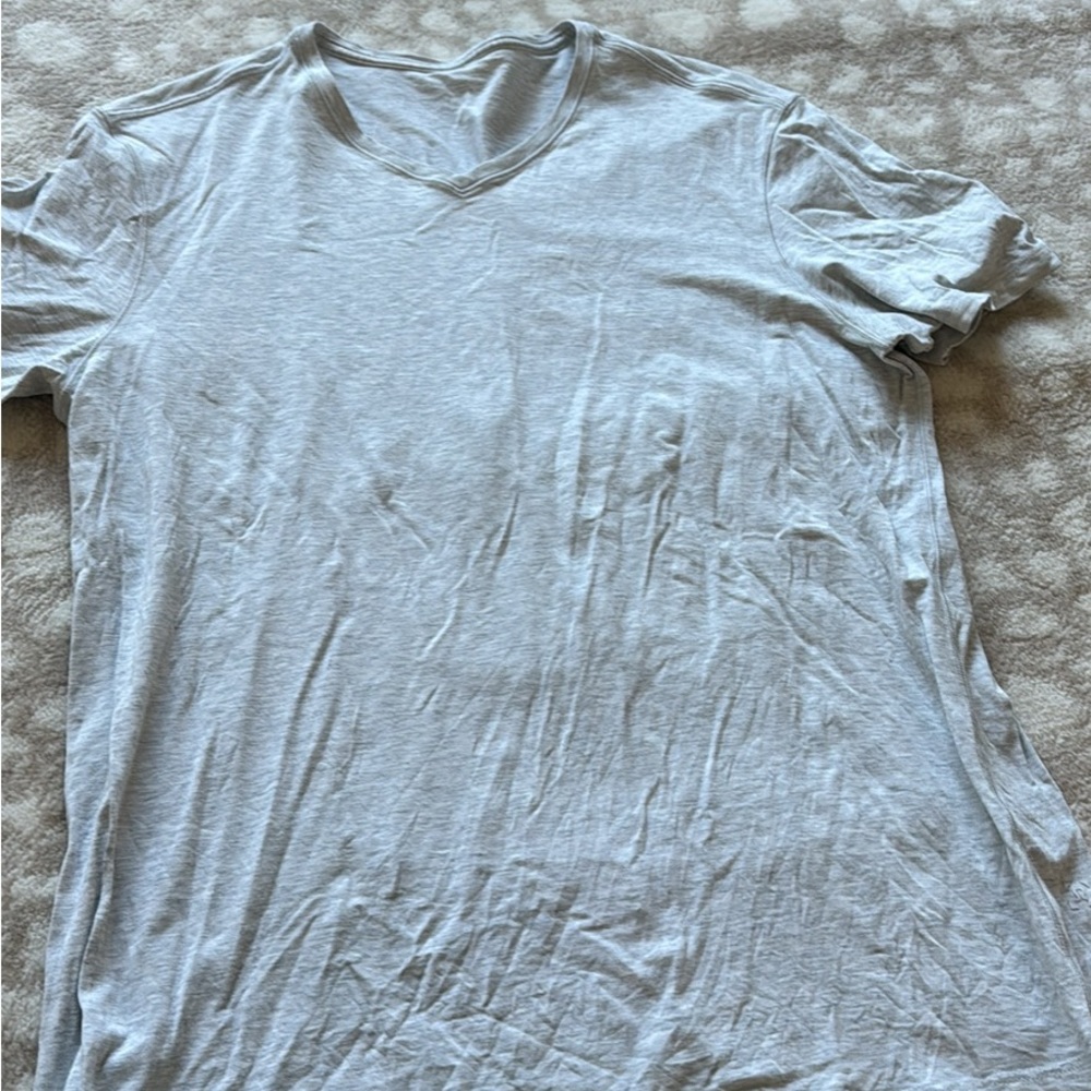 Men’s Lululemon Tshirt Large